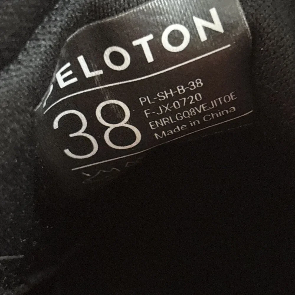 Women's Size 7 (38 EU) Peloton Cycling Shoes Black White Red EUC - Picture 2 of 8